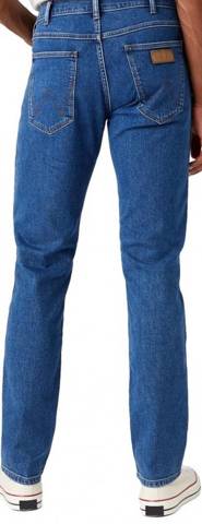 * Wrangler Larston Far Blue Slim Tapered Jeans 33 X 32 Slim W33 L32