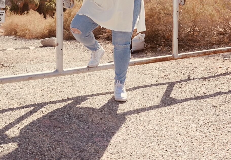 Spodnie na duże uda – jakie wybrać?